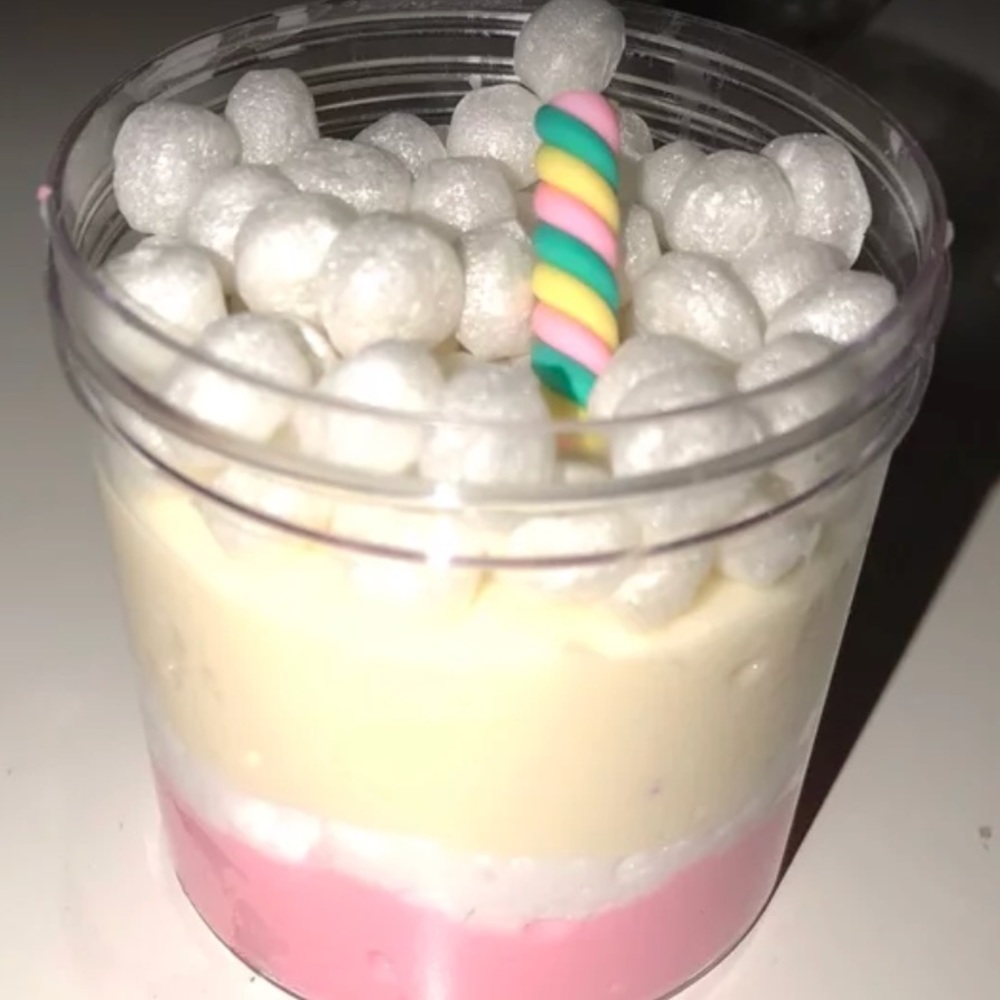 Marshmallow Twist Slime - Picture 1 of 4